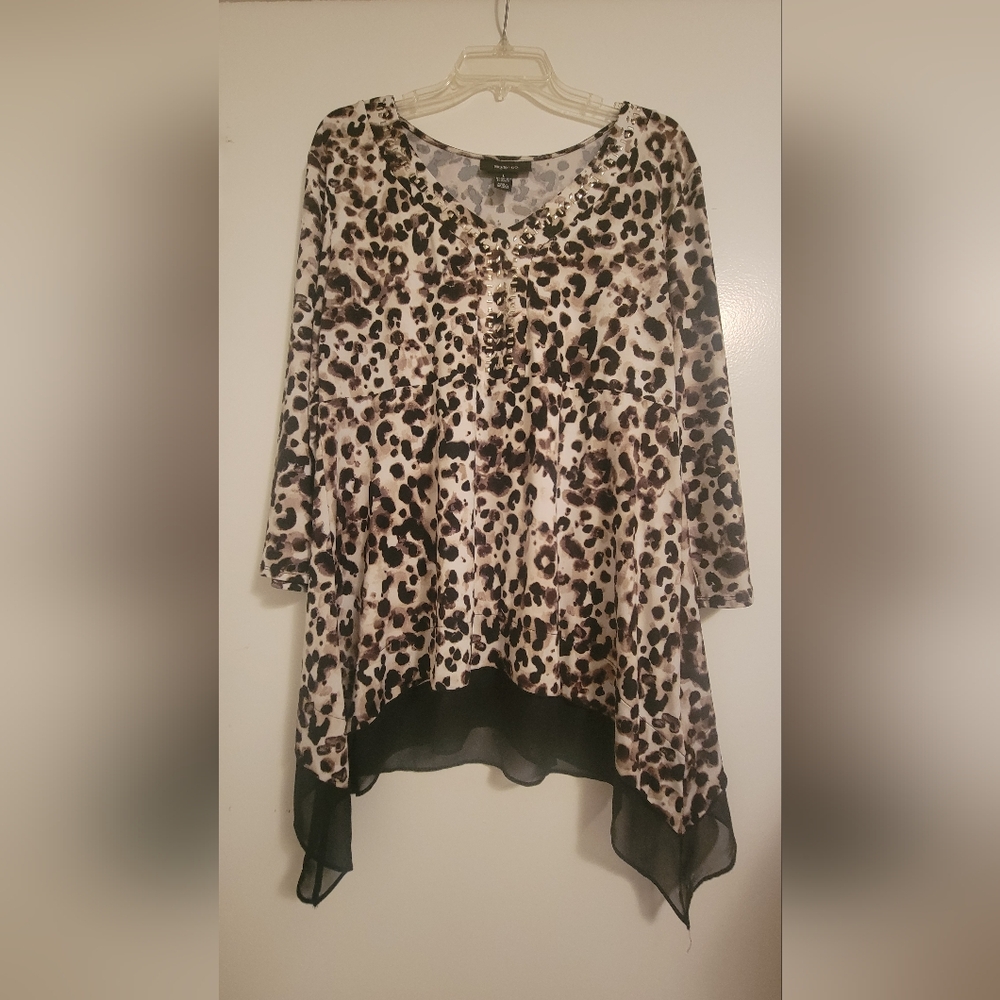 Leopard Top